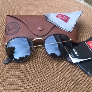 Ray-Ban Round Leather Sunglasses